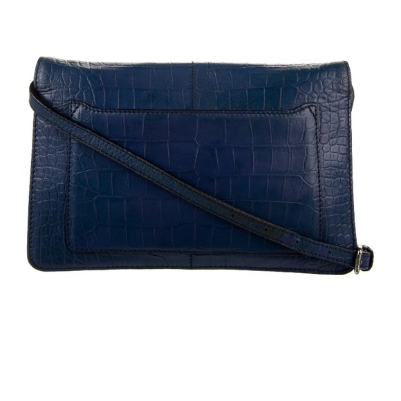 MCM Studded Embossed Leather shoulder Bag - Picture 4 of 4